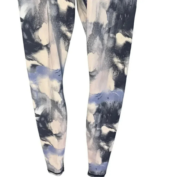 Alo Yoga Women’s XS Vapor High-Waist Graffiti Tie Dye Legging - Multi - Picture 5 of 8